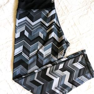 Reebok Capri leggings